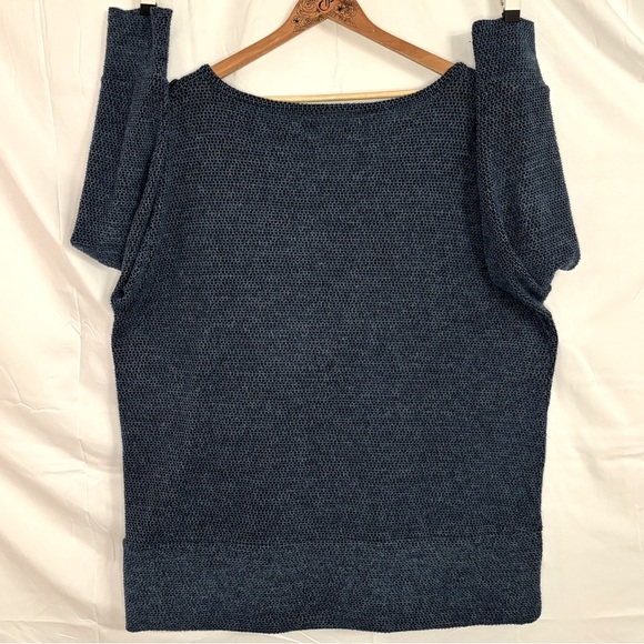 French Laundry Marled Dark Blue Waffle Knit Sweater w/Shoulder Button Accent 1X - Picture 5 of 14